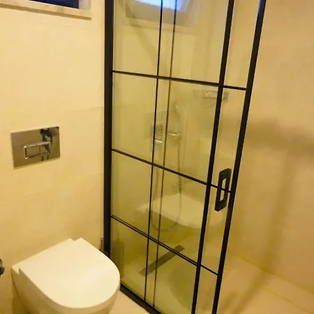 Cekil Kenara Sehir Huzur Geliyor Kemer