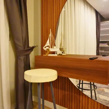 Cekil Kenara Sehir Huzur Geliyor