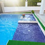 아파트 Cekil Kenara Sehir Huzur Geliyor *